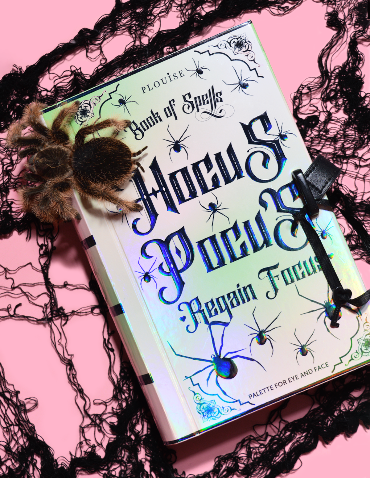 P.Louise Hocus Pocus Regain Focus Halloween Eyeshadow Palette - Image 2